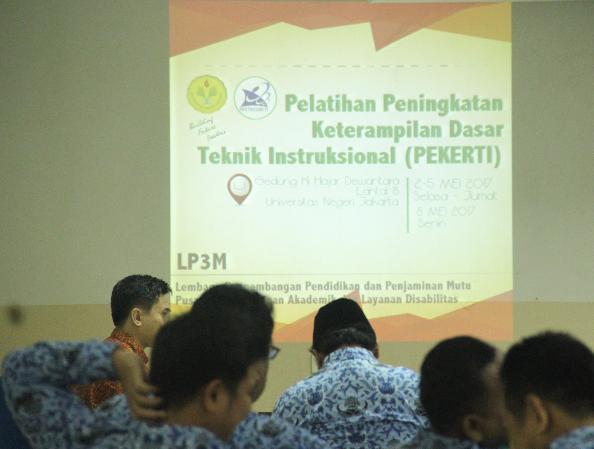 PELATIHAN PENINGKATAN KETERAMPILAN DASAR TEKNIK INSTRUKSIONAL (PEKERTI)