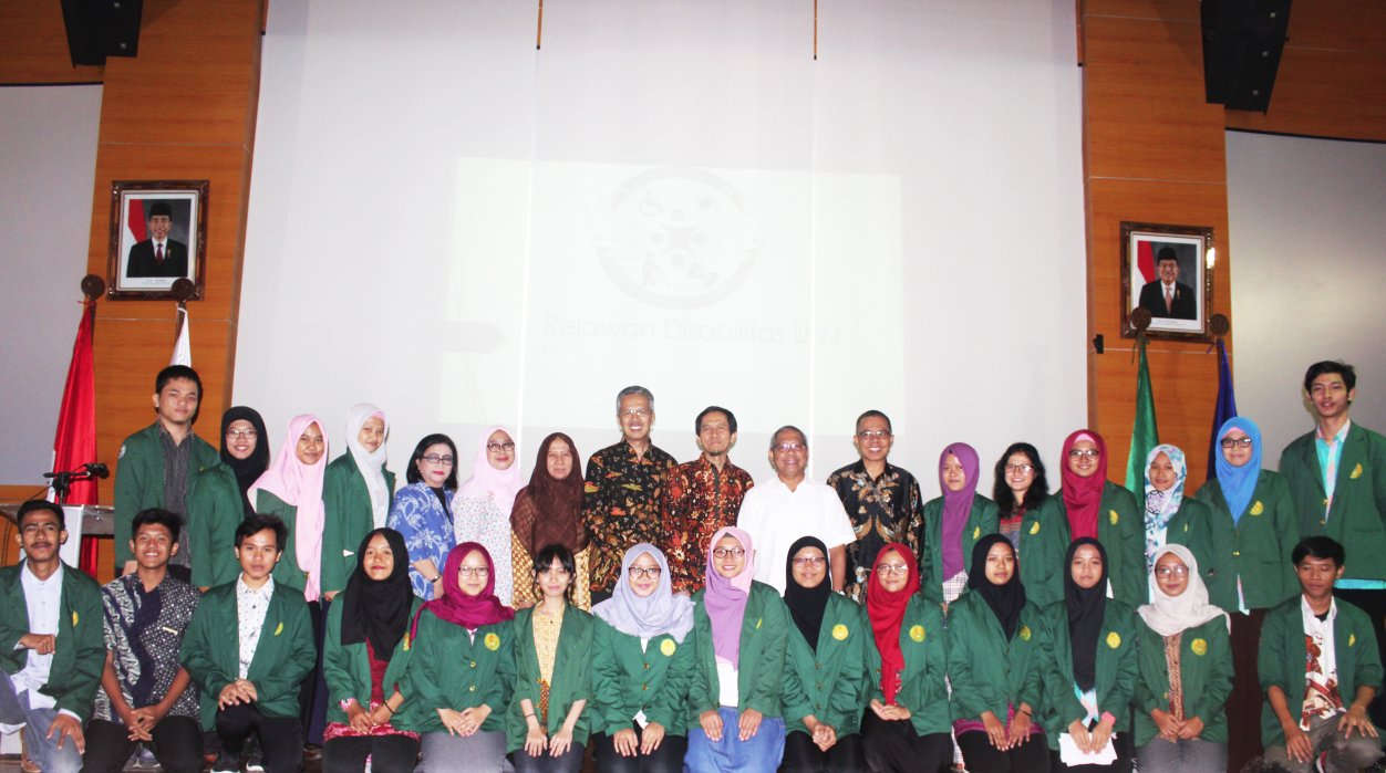 STRATEGI LAYANAN PENDIDIKAN KHUSUS UNTUK MAHASISWA DI PERGURUAN TINGGI