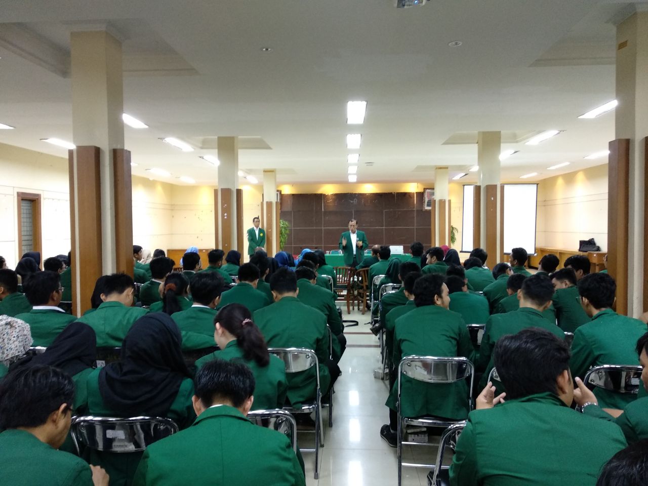 PEMBEKALAN DAN PELEPASAN PKM SEMESTER GENAP 108 TAHUN 2018 FT dan FIP UNJ
