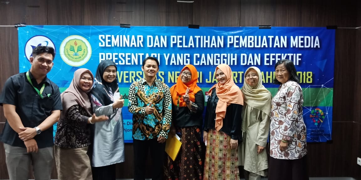 Seminar dan Diskusi Pembuatan Media Presentasi yang Canggih dan Inovatif