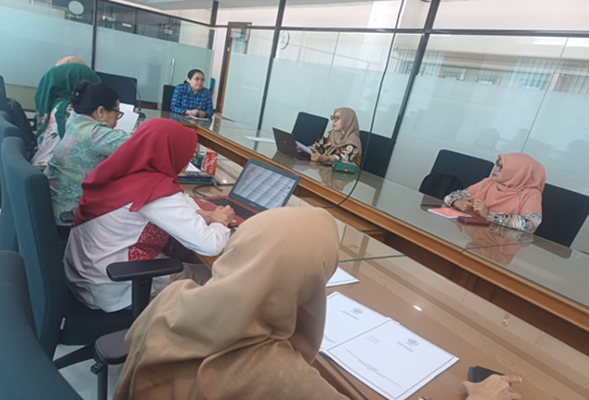 Rapat Peninjauan Instrumen PKM